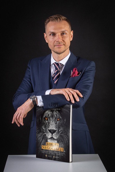 Paweł Gołembiewski — autor bloga o negocjacjach